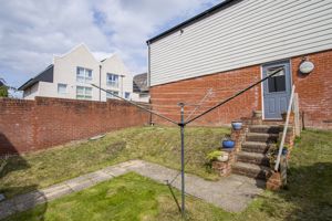 Photo 32- click for photo gallery